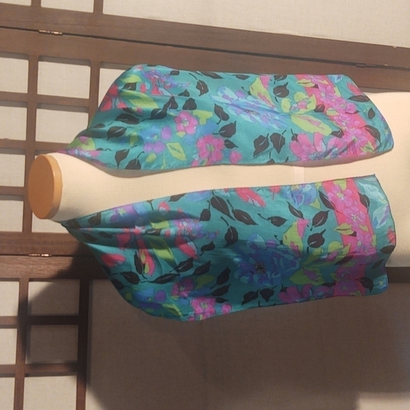 Blue and Magenta Floral Pattern Teal Scarf - Picture 1 of 4
